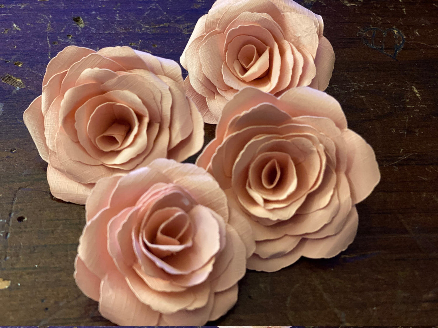 Rose SVG resizable natural looking paper rose, easy cut, easy to assemble. Bonus png, dxg and eps files - very satisfying